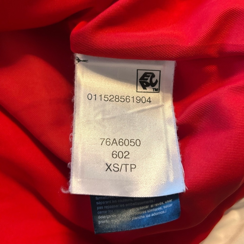 Tommy Hilfiger Red, White & Blue Zip Up Women’s Jacket w Pockets

Size XS - Picture 10 of 12